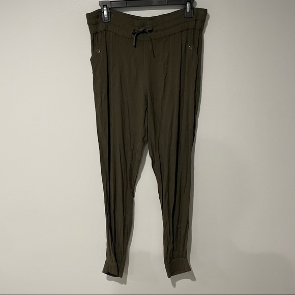 Aritzia TNA Grenville Pant Olive Green XS - Picture 2 of 6